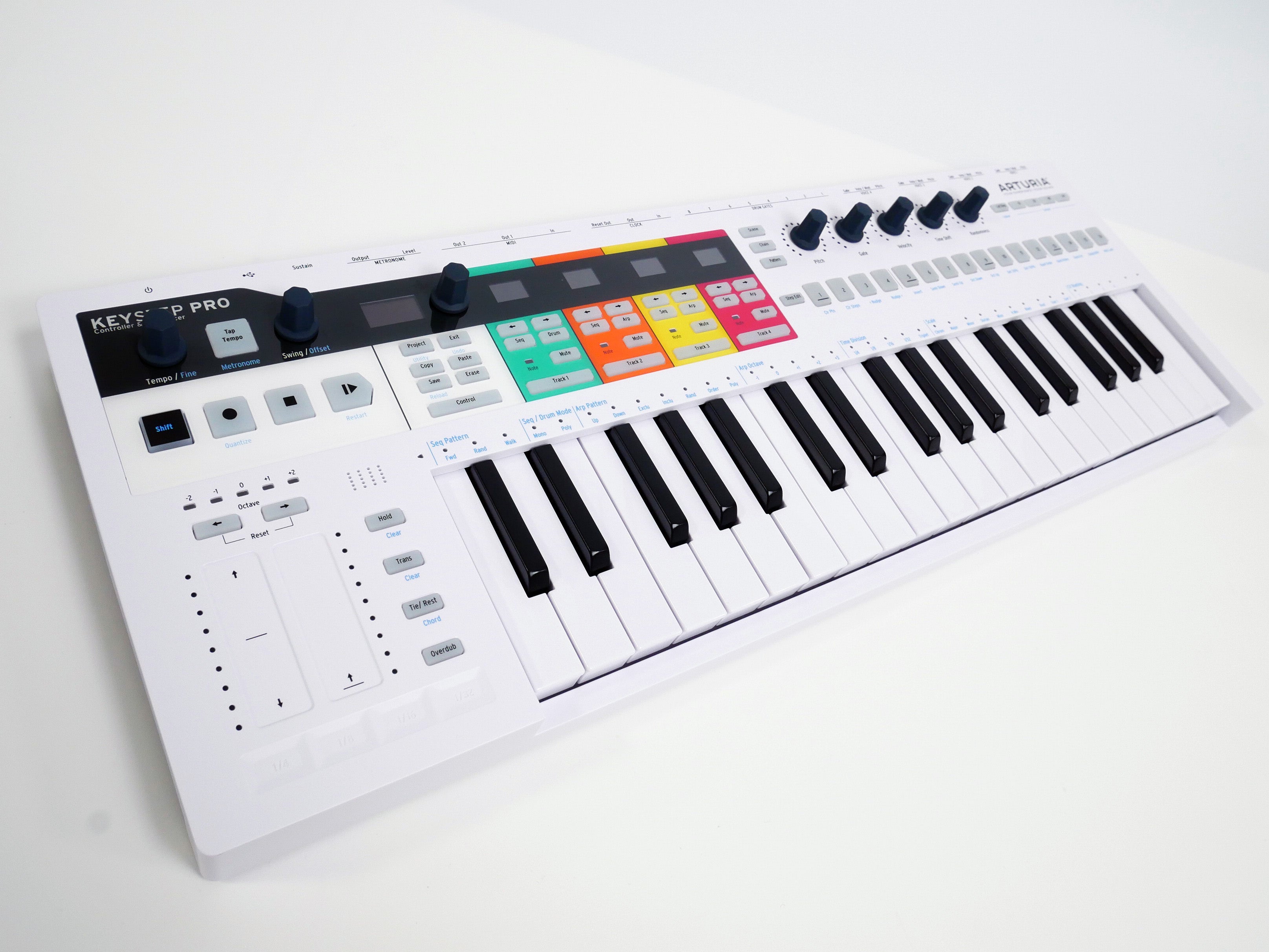 Arturia Keystep Pro (中古)