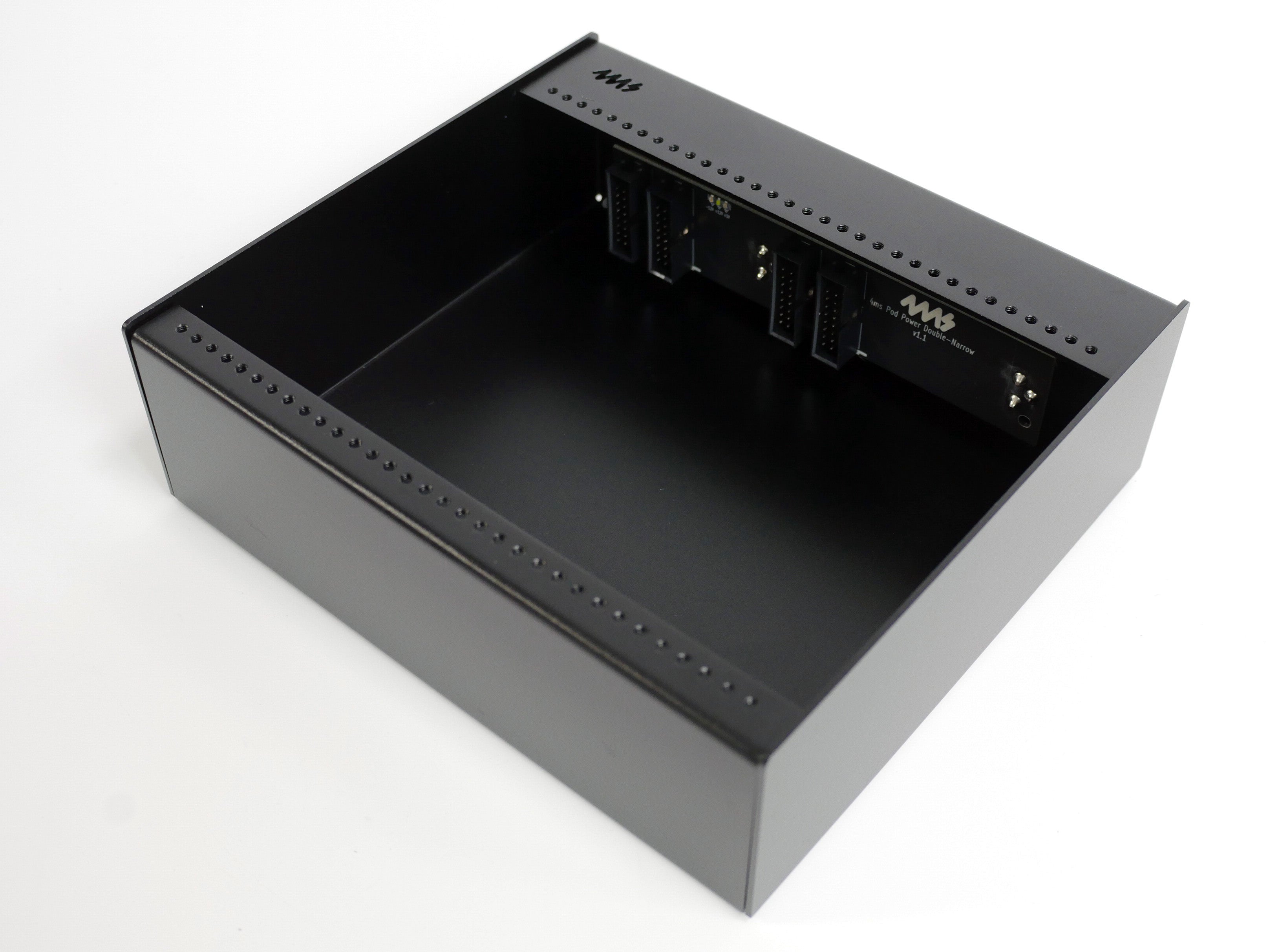 4ms Pod34X (Powerd) モジュラーシンセケース 4ms Pod34X (Powerd) モジュラーシンセケース