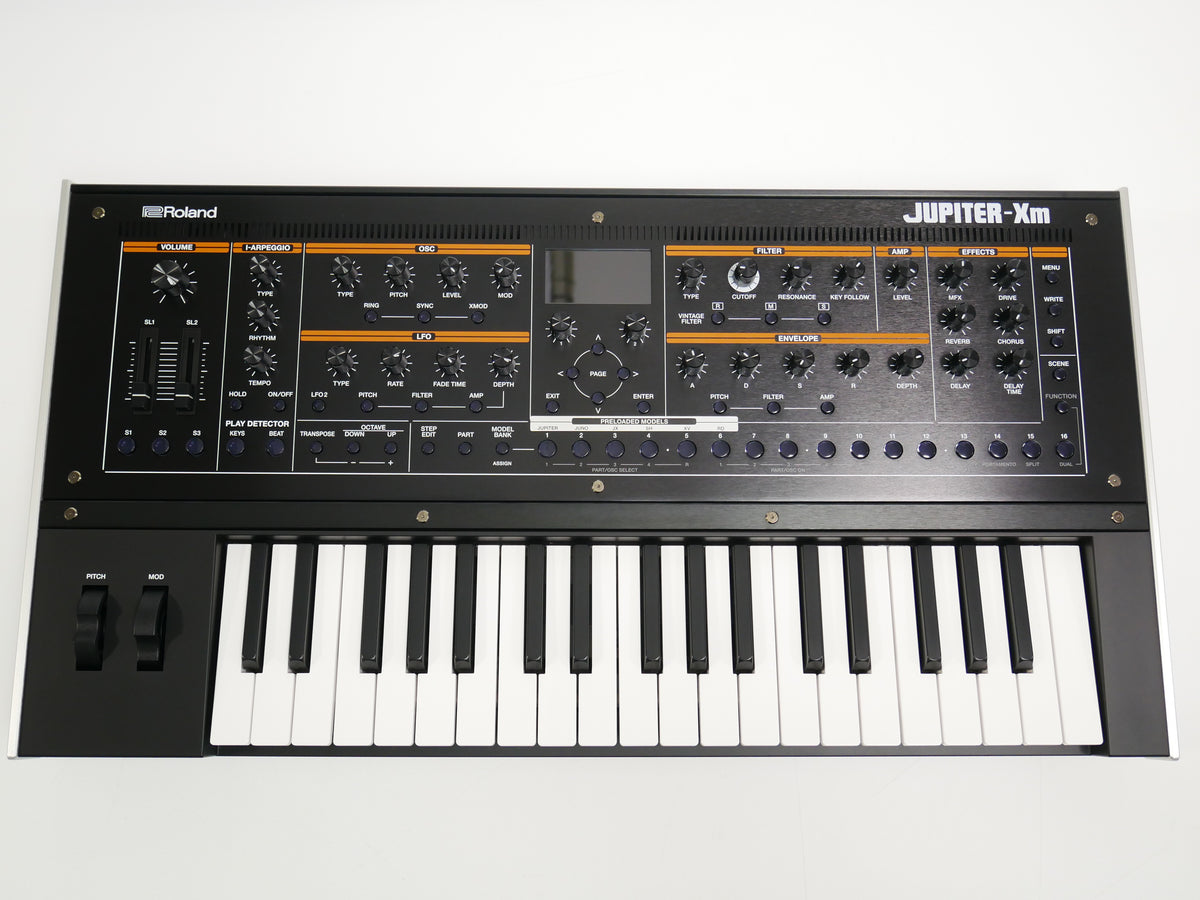 Roland Jupiter-Xm + Softcase (中古)