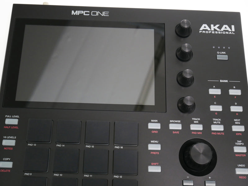 AKAI MPC ONE (中古)