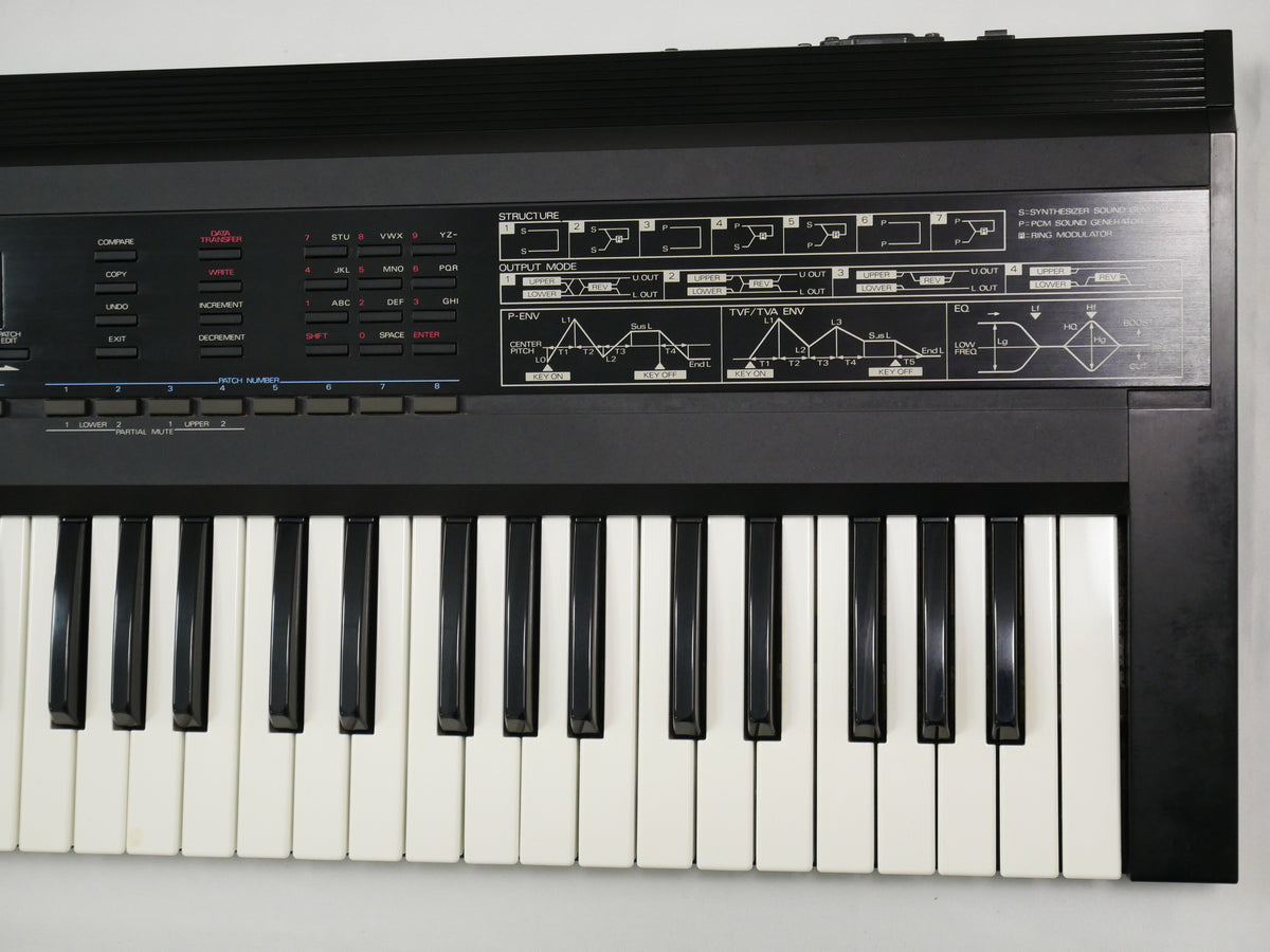 Roland D-50 (中古)