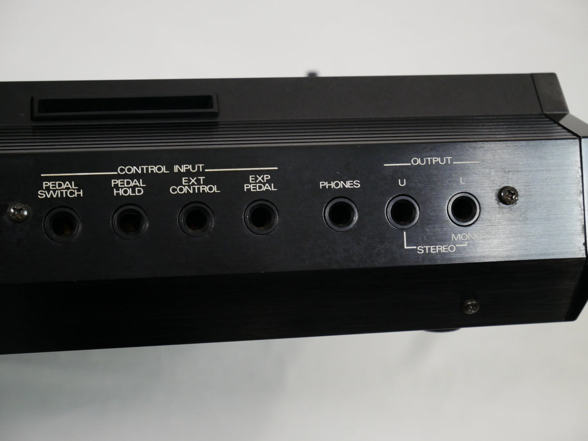 Roland D-50 (中古)