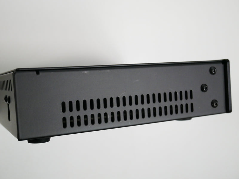 Universal Audio UAD-2 Satellite USB OCTO CORE (中古）