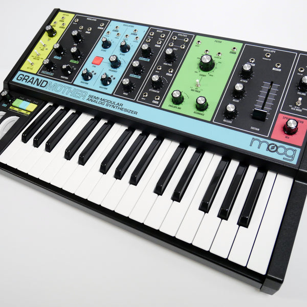 moog GRANDMOTHER (中古)