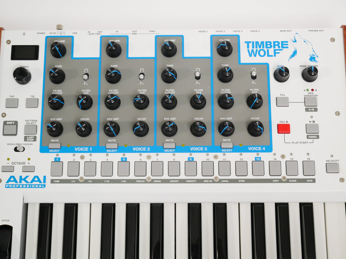 AKAI Timbre Wolf (中古)