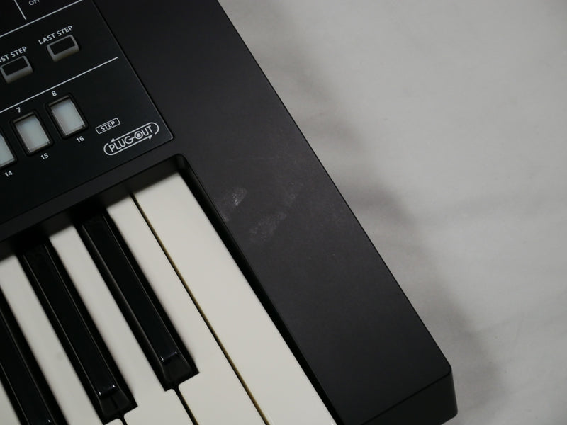 Roland SYSTEM-8 (中古)