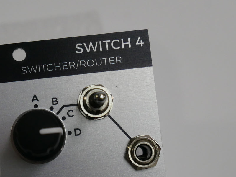 Joranalogue Switch 4 (中古)