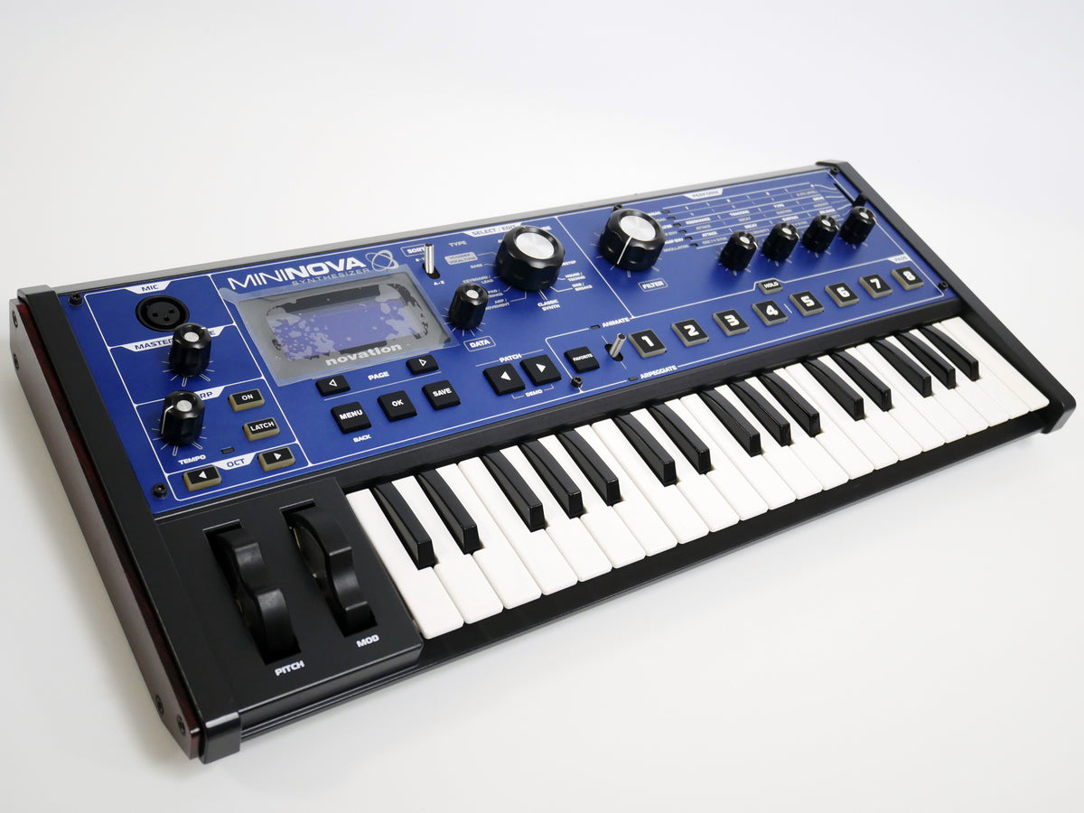 novation すっごく ノベーション MININOVA アナログシンセサイザー