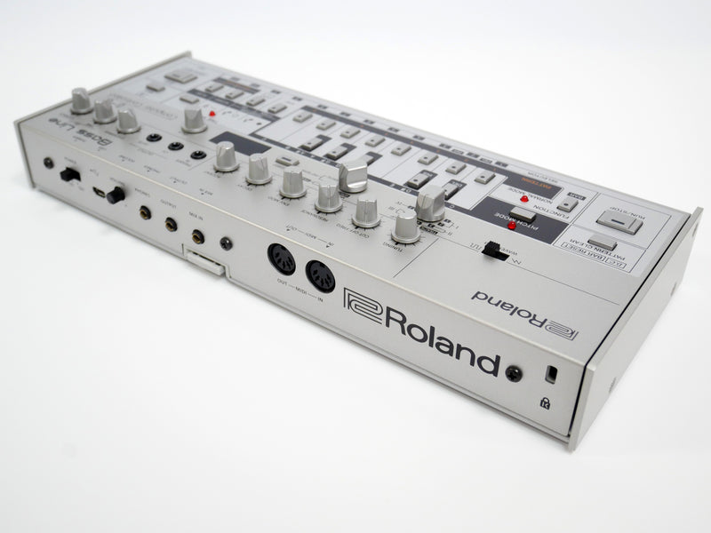 Roland TB-03 (中古)