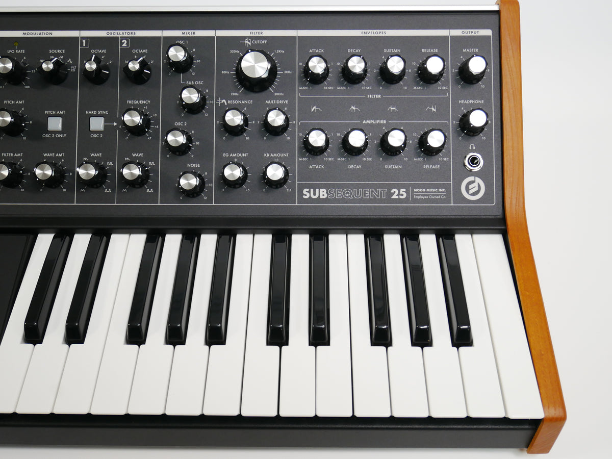 moog Subsequent 25 (中古)