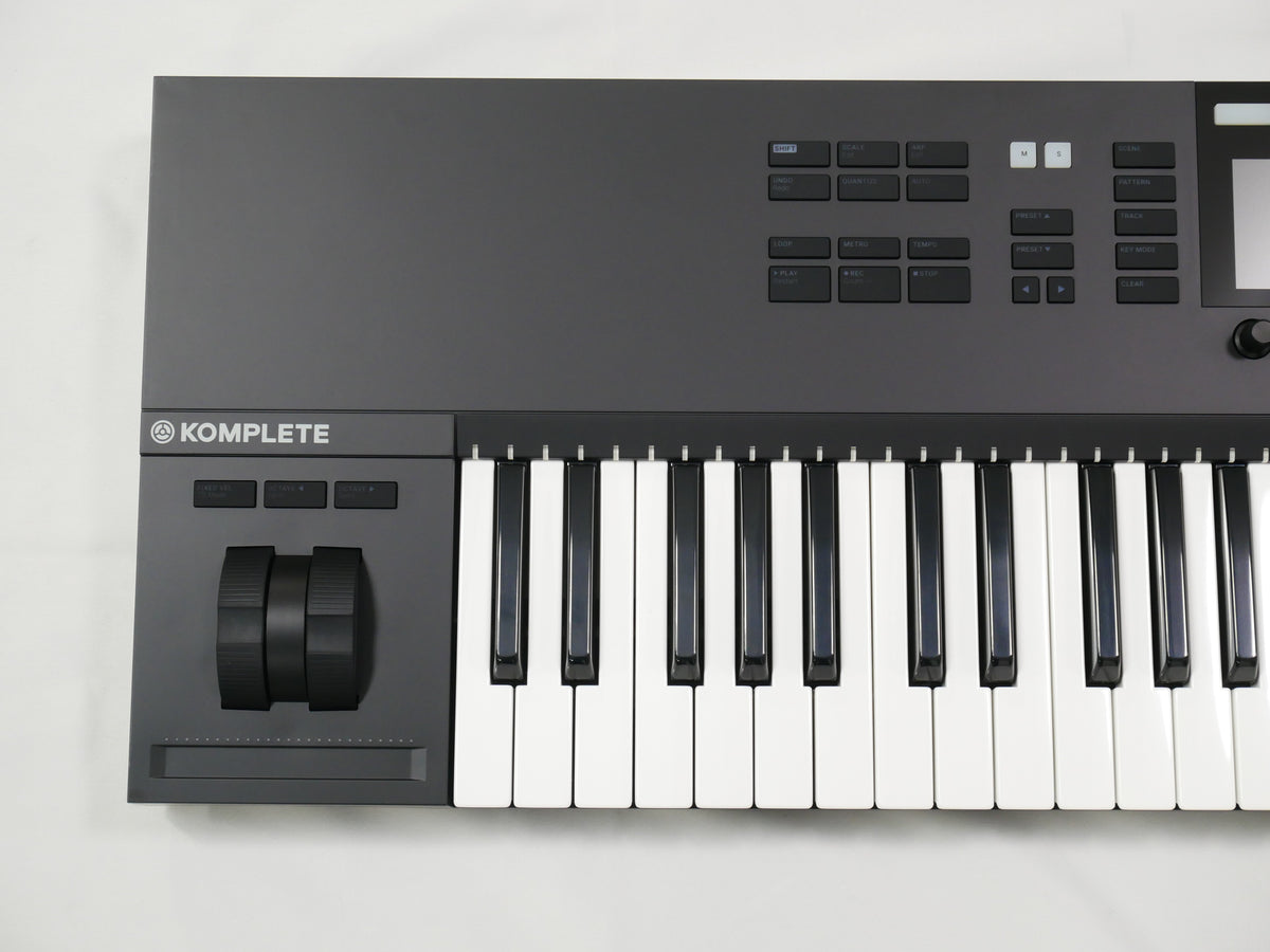 Native Instruments KOMPLETE KONTROL S61 MK2 (中古2)