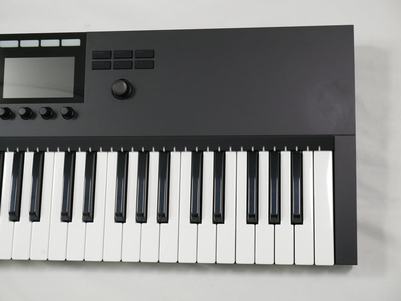 Native Instruments KOMPLETE KONTROL S61 MK2 (中古2)5