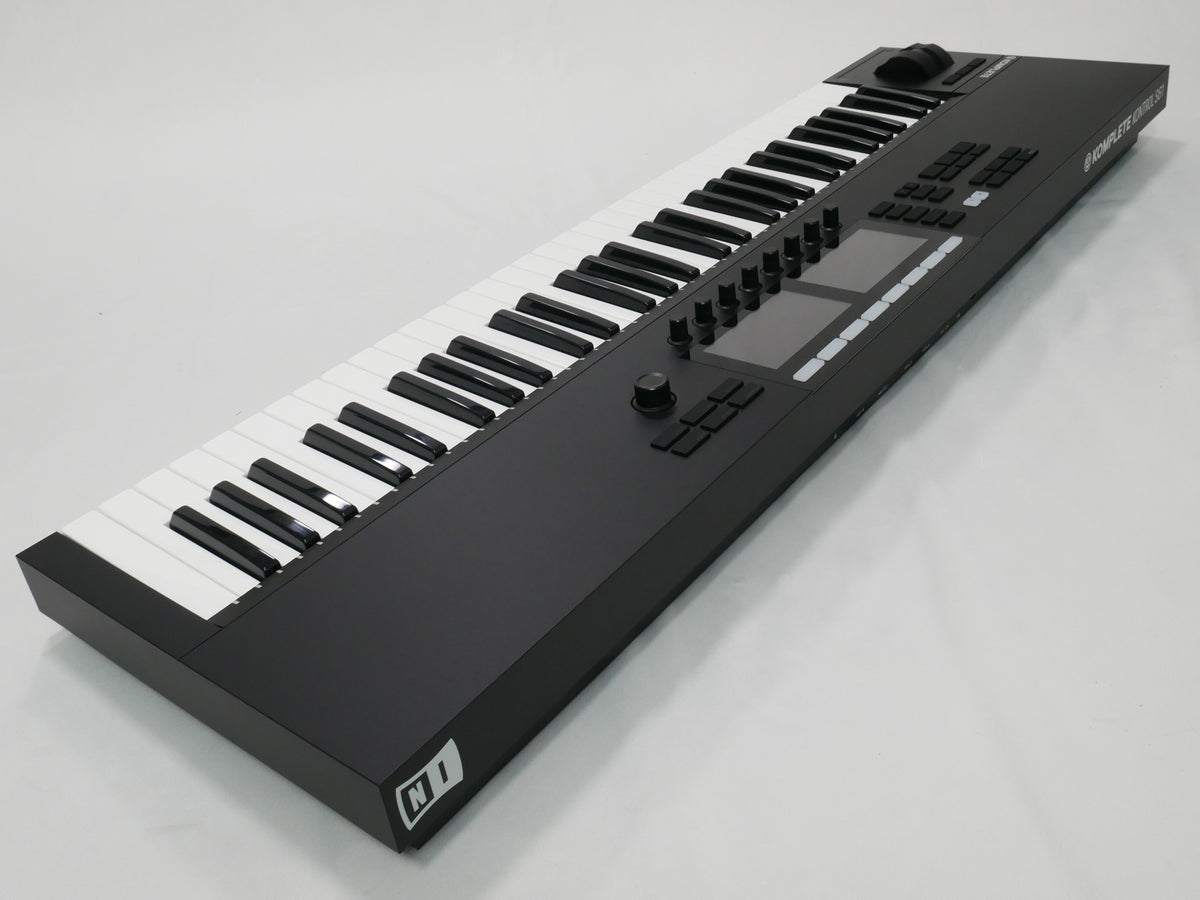 Native Instruments KOMPLETE KONTROL S61 MK2 (中古)