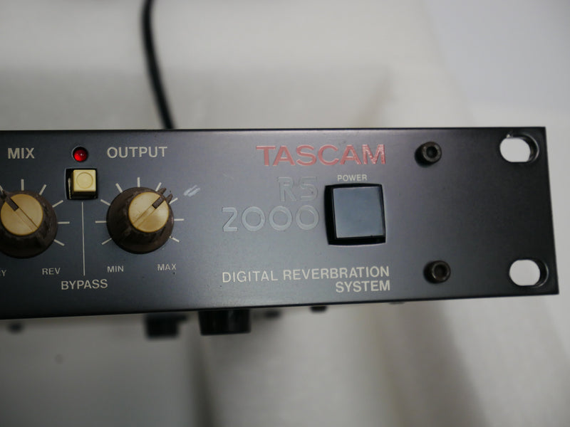 TASCAM RS2000 (中古)