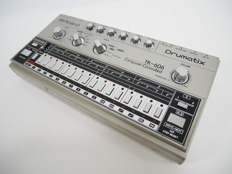 Roland TR-606 (中古)