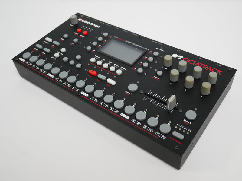 ELEKTRON Octatrack (中古2)