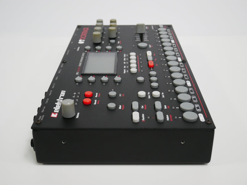 ELEKTRON Octatrack (中古2)4