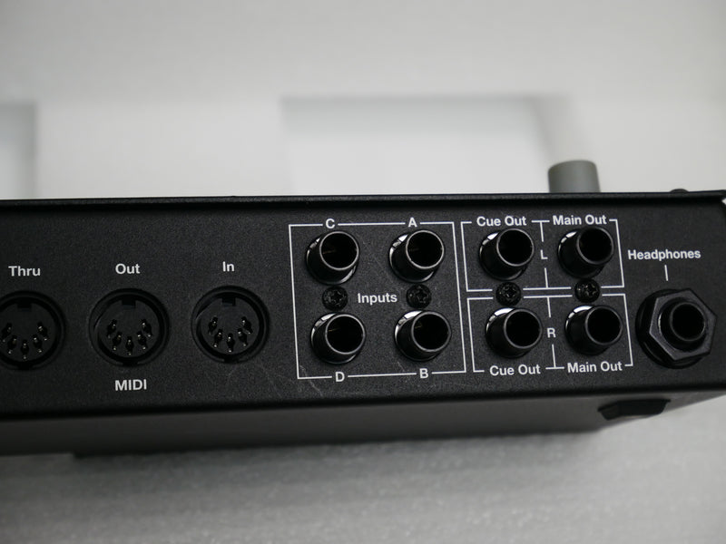 ELEKTRON Octatrack (中古2)