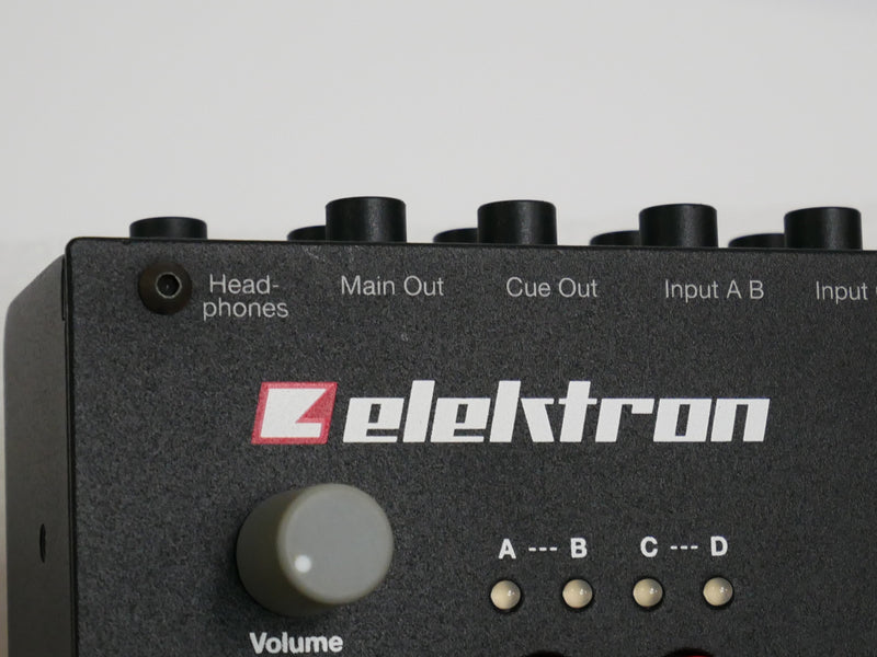 ELEKTRON Octatrack (中古2)