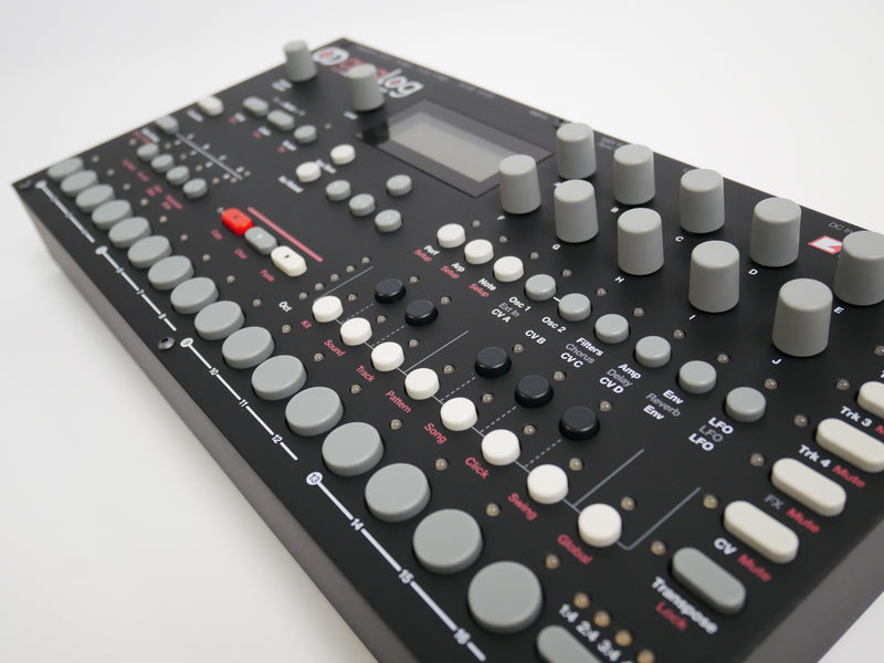 Elektron Analog FOUR (中古2)2