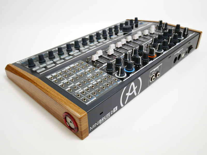 Arturia MiniBrute 2S (中古)3