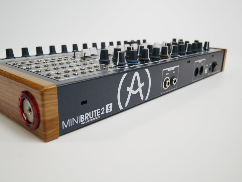 Arturia MiniBrute 2S (中古)4