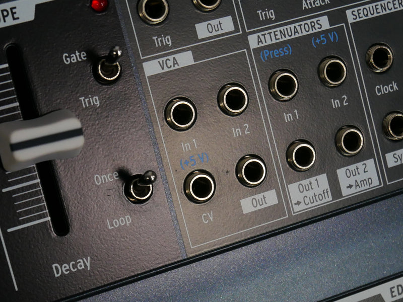 Arturia MiniBrute 2S (中古)