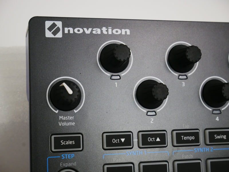 Novation CIRCUIT (中古2)