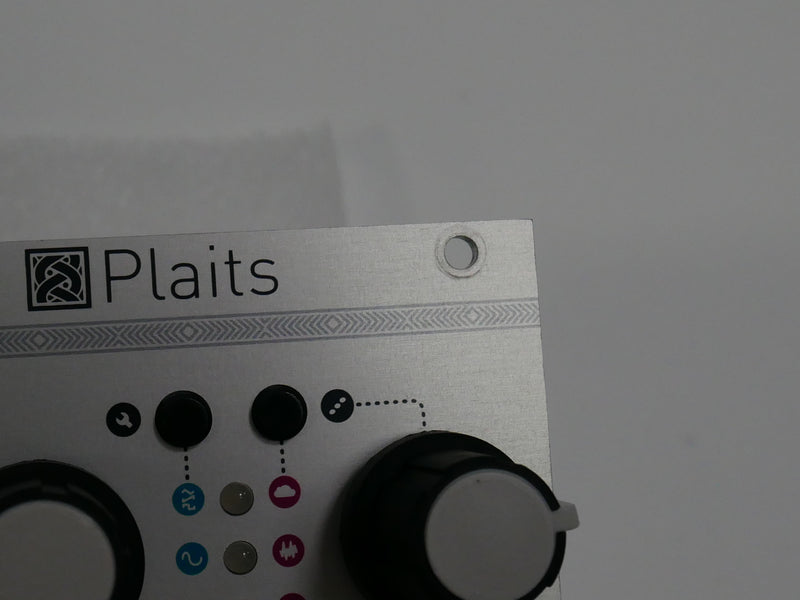 Mutable Instruments Plaits (中古)