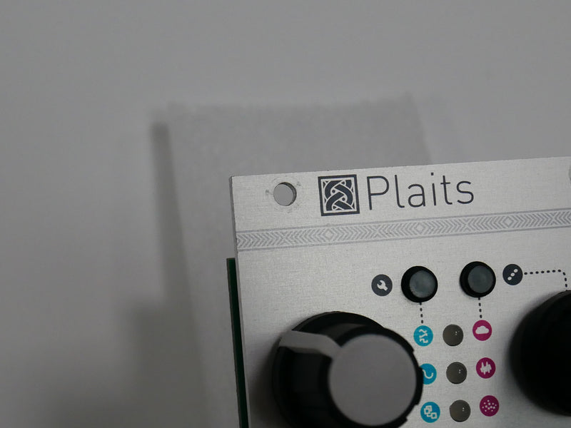 Mutable Instruments Plaits (中古)