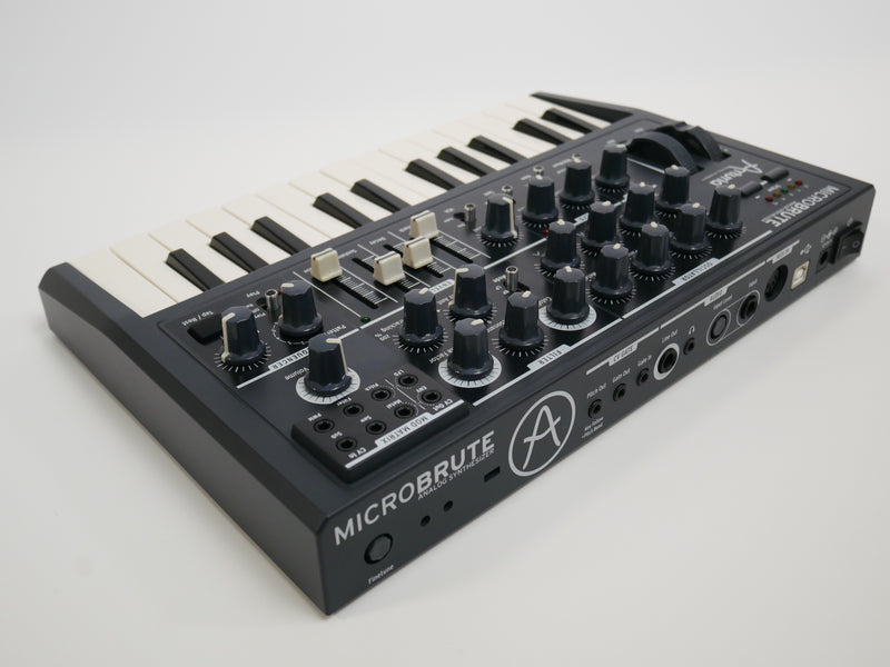 Arturia MicroBrute (中古)3