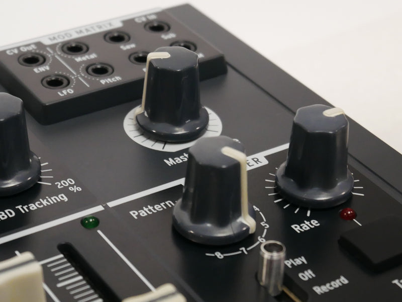 Arturia MicroBrute (中古)