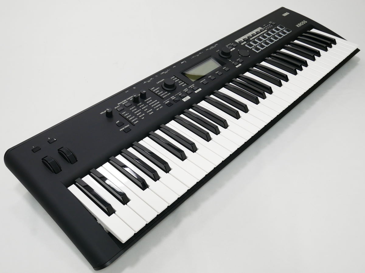 KORG KROSS2-61 + SoftCase (中古)