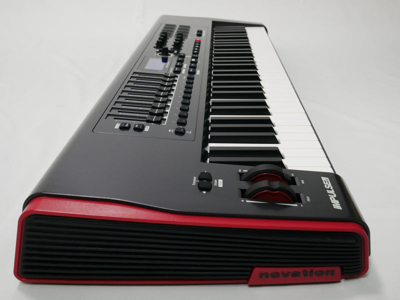 novation IMPULSE 61 + Softcase (中古)3