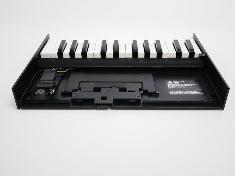 Roland K-25M (中古)