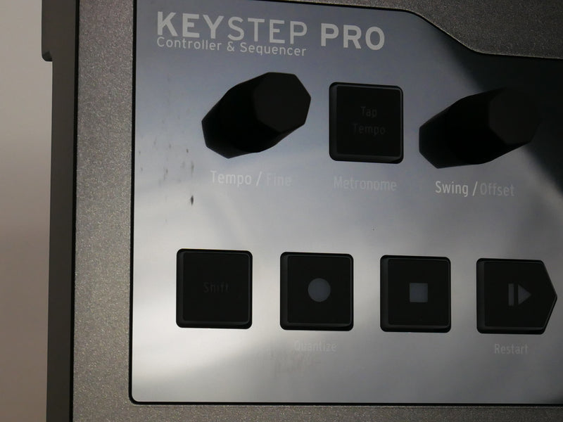 Arturia Keystep Pro CHROMA (中古)