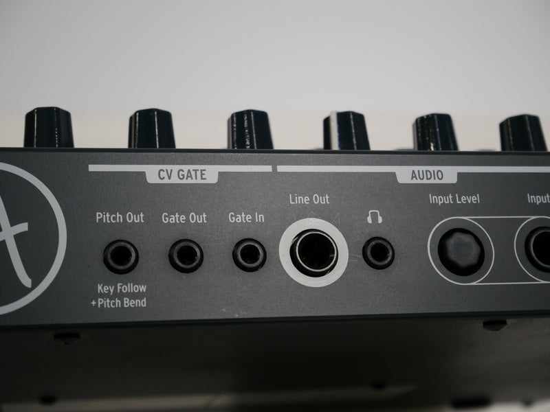 Arturia MicroBrute (中古)