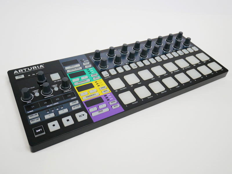 Arturia Beatstep Pro Black Edition (中古)