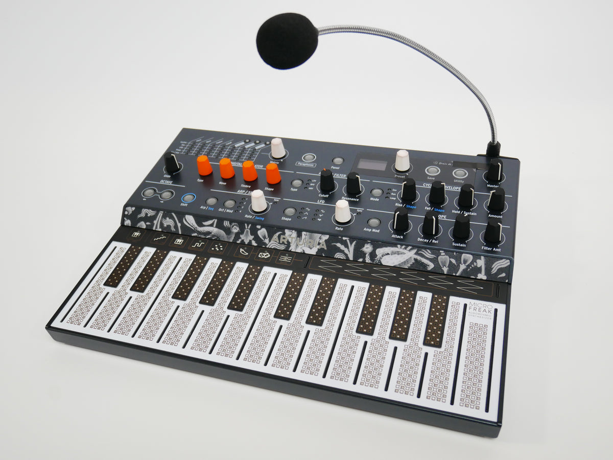 Arturia MicroFreak + Microphone (中古)