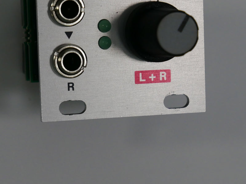 intellijel Stereo Line Out 1U (中古)