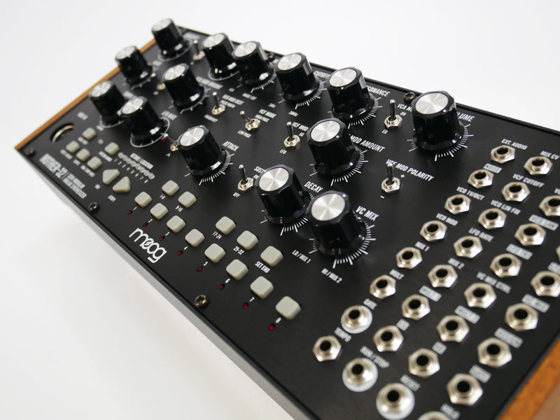 moog MOTHER-32 (中古)3