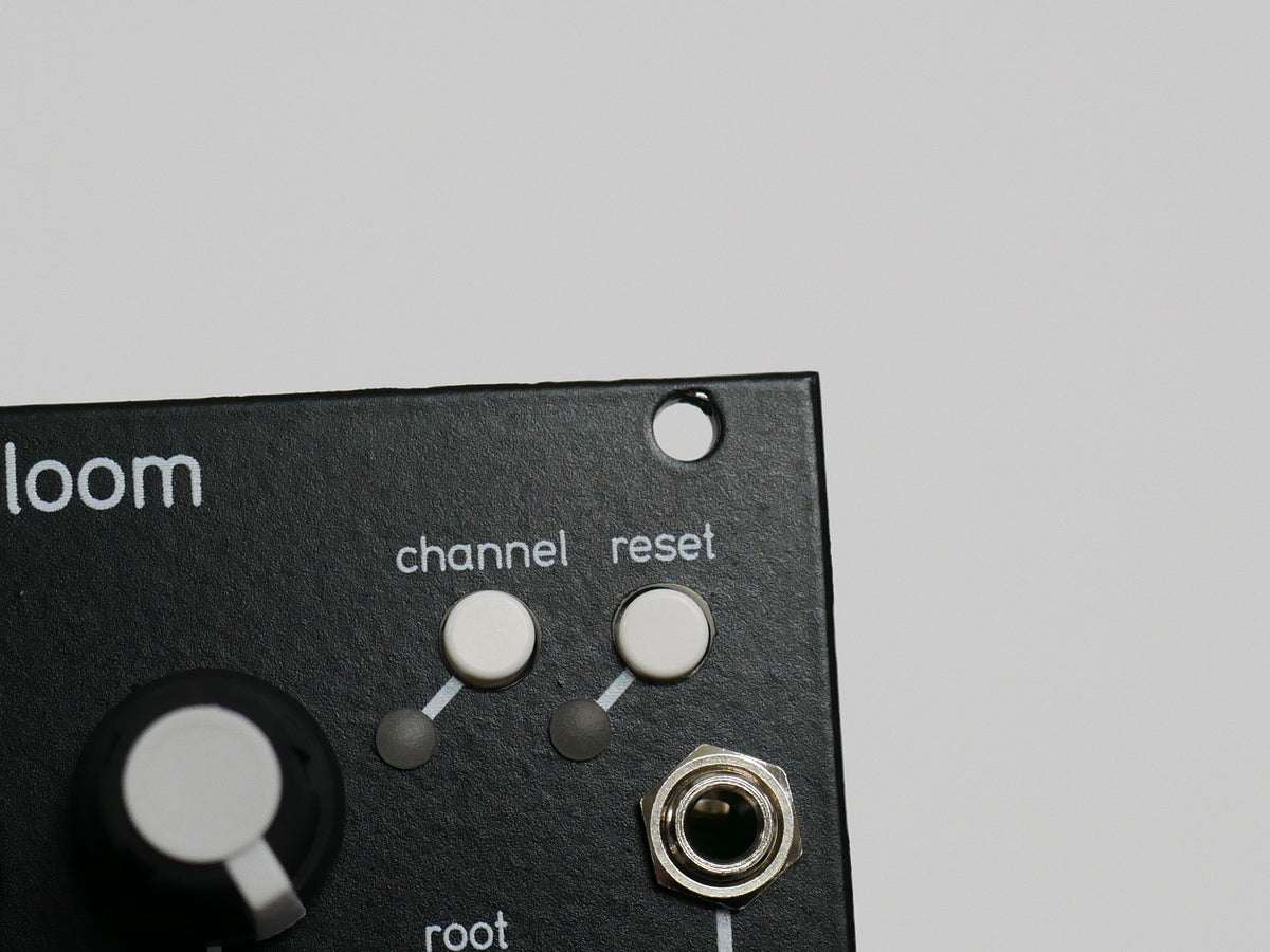 qu-bit bloom シーケンサー Qu-bit Electronix Bloom— Clockface Modular