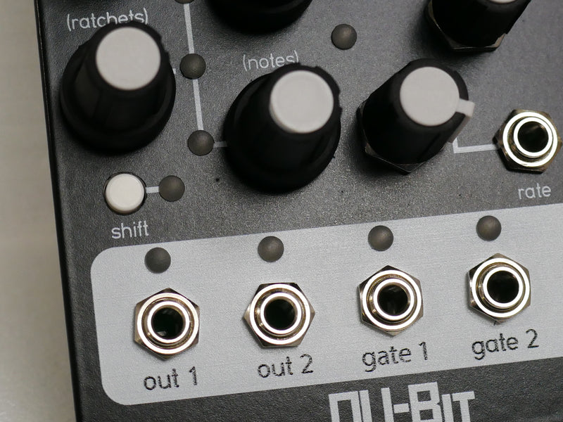 Qu-bit Electronix Bloom (中古)