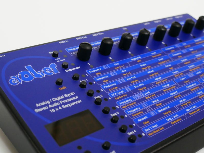 Dave Smith Instruments evolver + Case (中古)