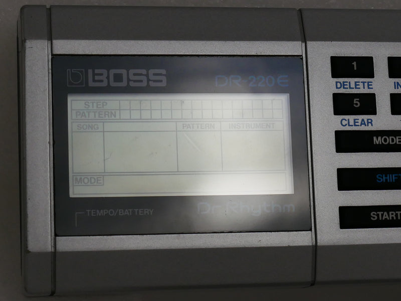 BOSS DR-220E (中古)