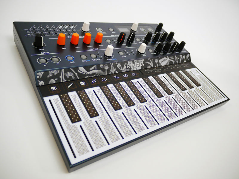 Arturia MicroFreak (中古)