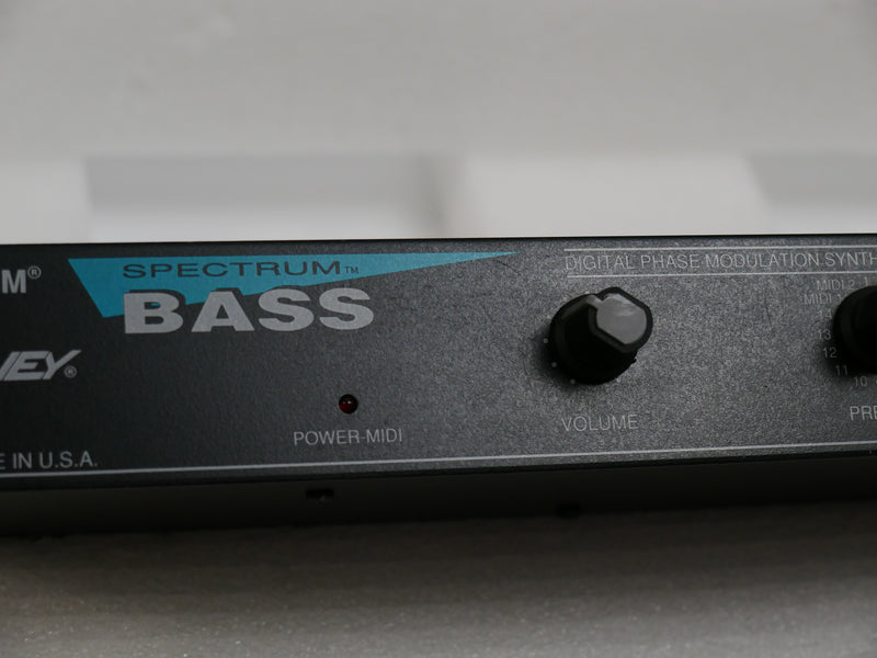 Peavey SPECTRUM BASS (中古)