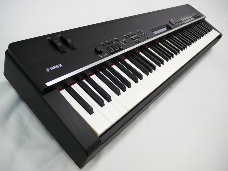 YAMAHA CP4 STAGE (中古)