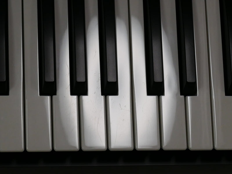 KORG KRONOS2 61 (中古)