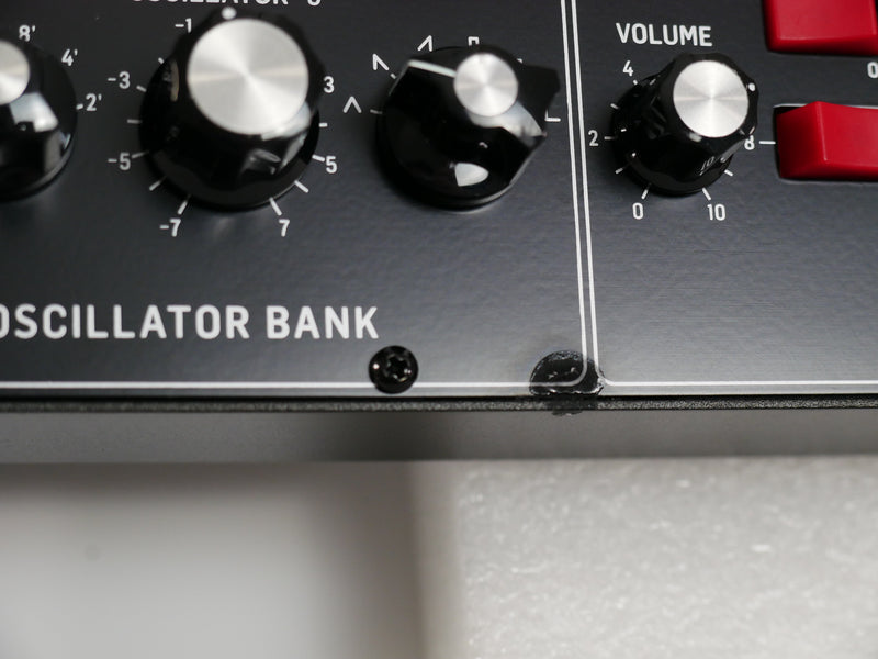 Behringer MODEL D (中古)